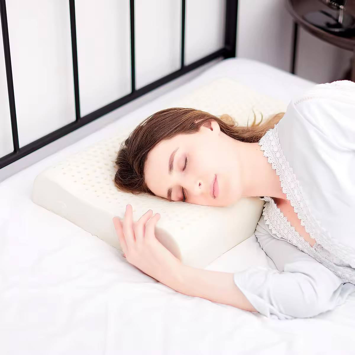 dunlop latex pillow